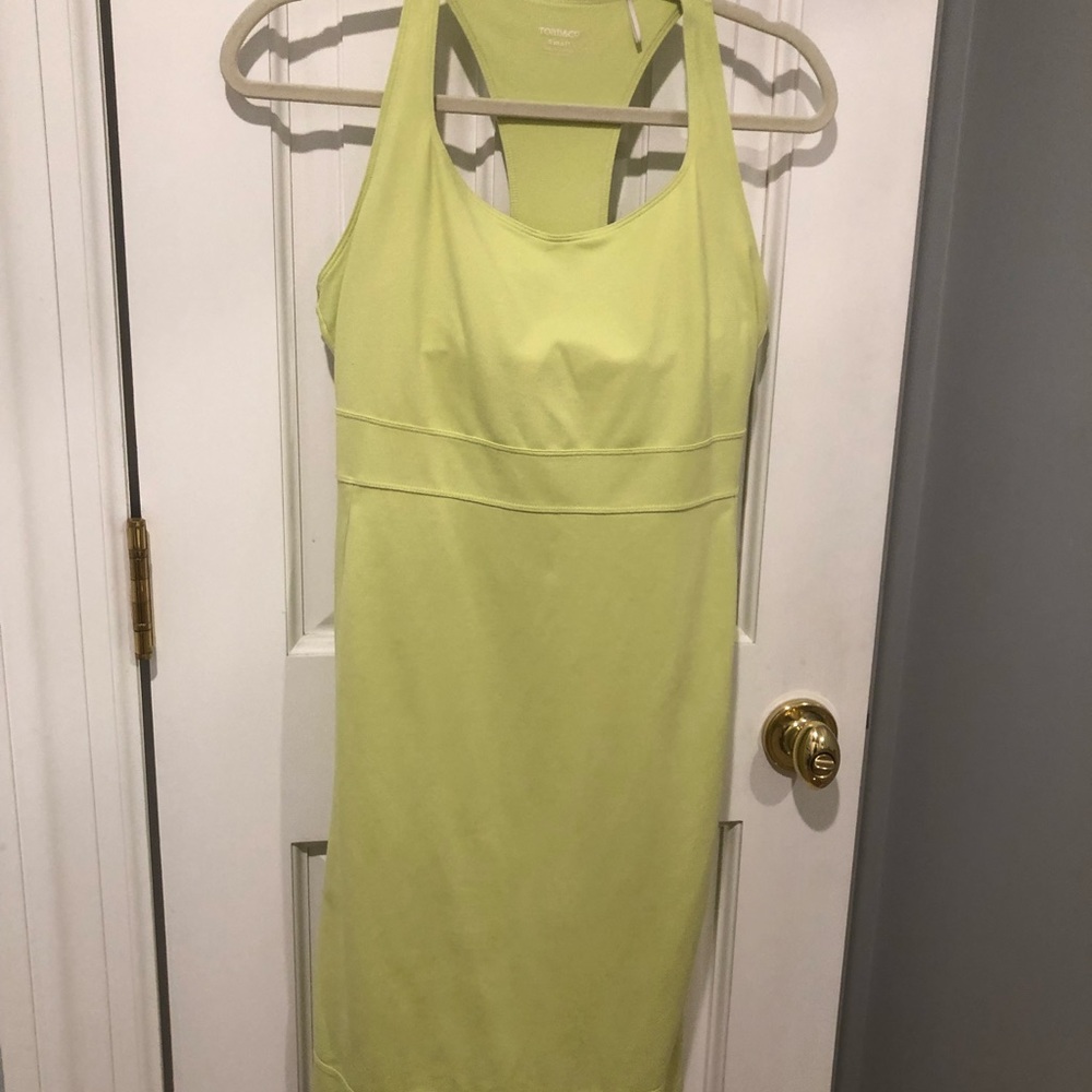 Ladies sports to dinner dress.